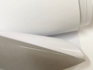 Papel Sintético Fosco com Adesivo
